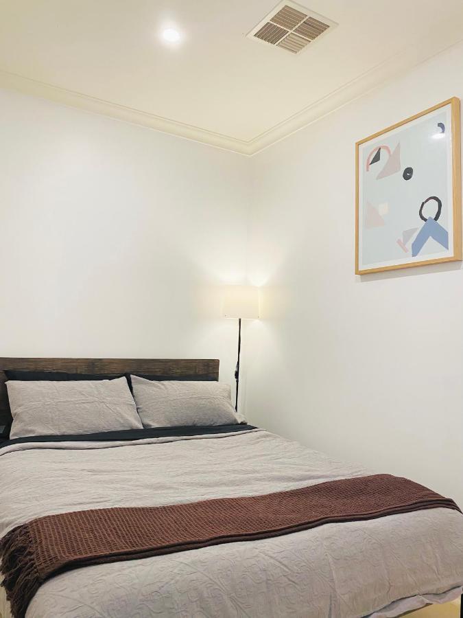 Bundled Bliss 2 Bedroom Condo In Adelaide Cbd Kültér fotó